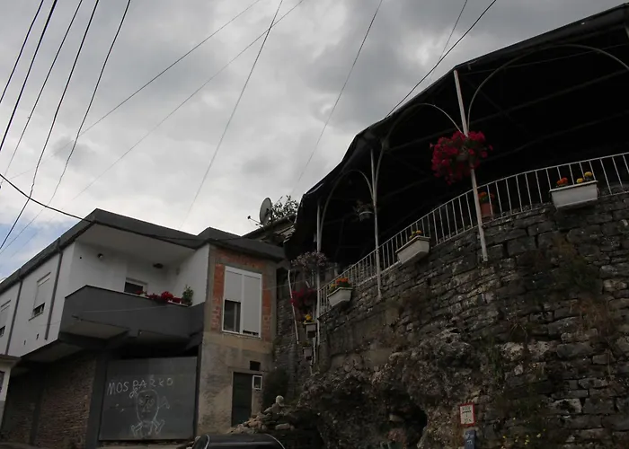 Bed & Breakfast Karagjozi Gjirokaster